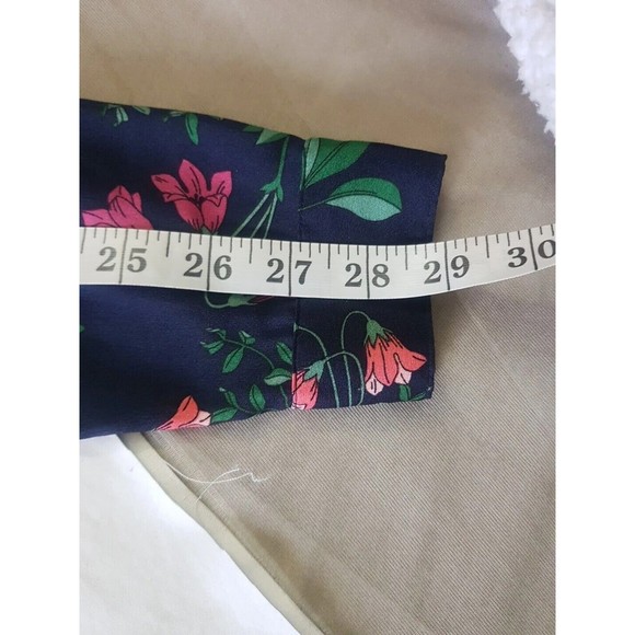 Ann Taylor Womens Blouse Top Sz XS Floral Long Sleeve Button down Collar Office - Picture 9 of 16